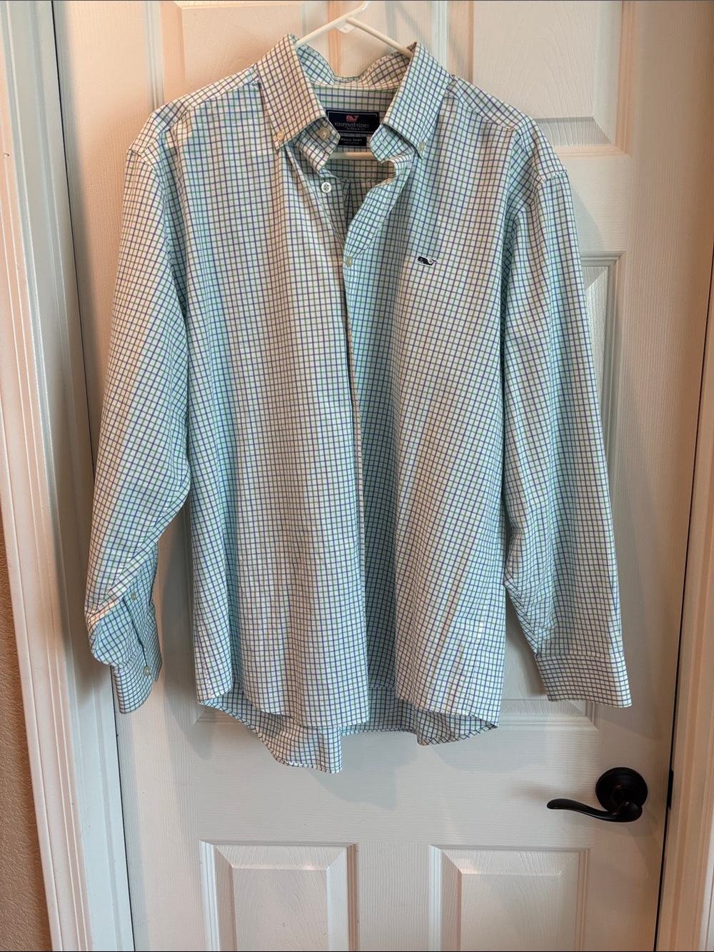 VINEYARD VINES whale shirt